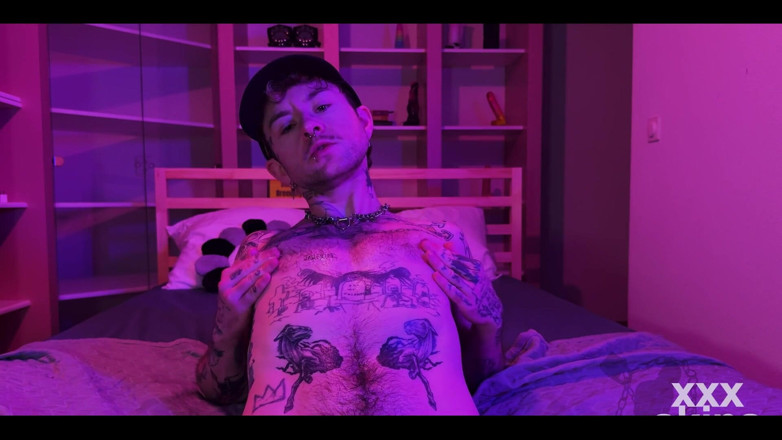 Xxx skips: Wil je met mijn tepels spelen?