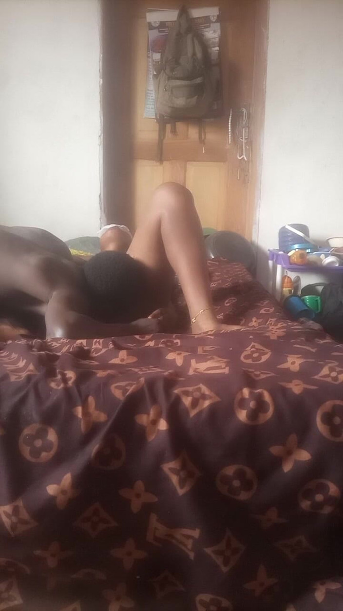 Oladi plenty tv: 내 방에서 거유녀 따먹기