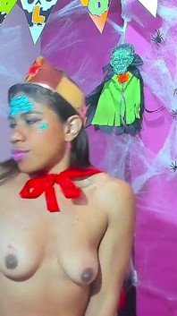 Femeia minunată fericită de Halloween îți iubește pula foarte exotică adânc în pizda mea tot timpul până când ejaculează, tatăl frumos, partea 03