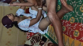 Noughty Bhabhi chce, že Se Nahi Hat Aur láhev rozzlobený Black Ke Andar