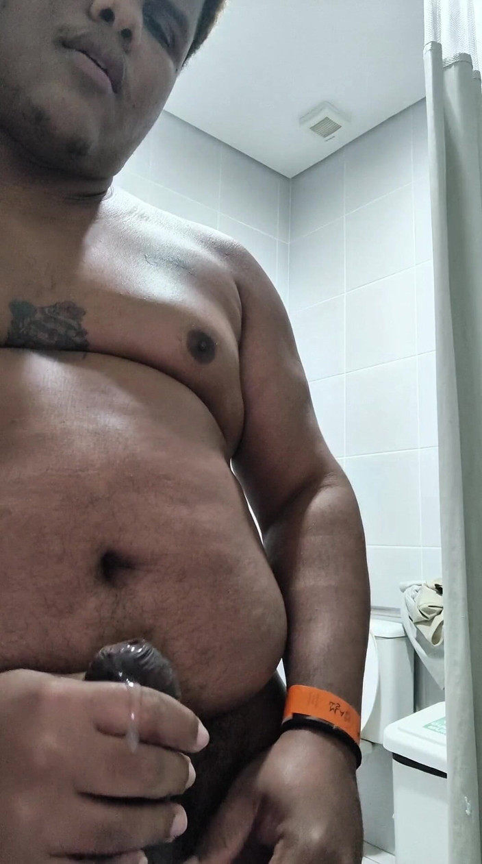 Blackteddybr: Black Bear Taking a Bath and Cumming in a Hospital...