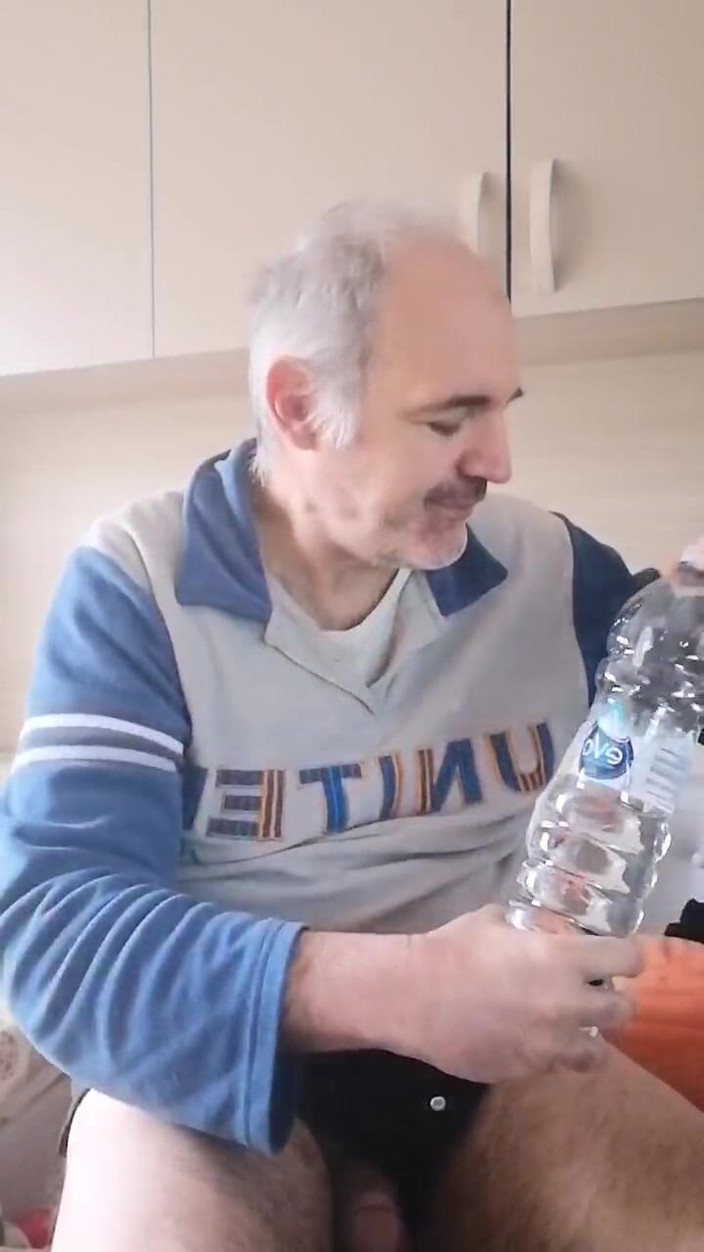 Setesesso7: Sobota rano czas szarpać mojego twardego kutasa jako dobry zwyczaj...