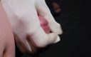 Glove Fetish Queen: Glande provoca masturbación con la mano mientras camina por la...