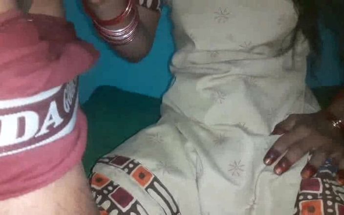 Bhabhi: आइसक्रीम खाने के बाद देसी पति पत्नी की चुदाई वीडियो पूरा वीडियो हिंदी में सेक्सी