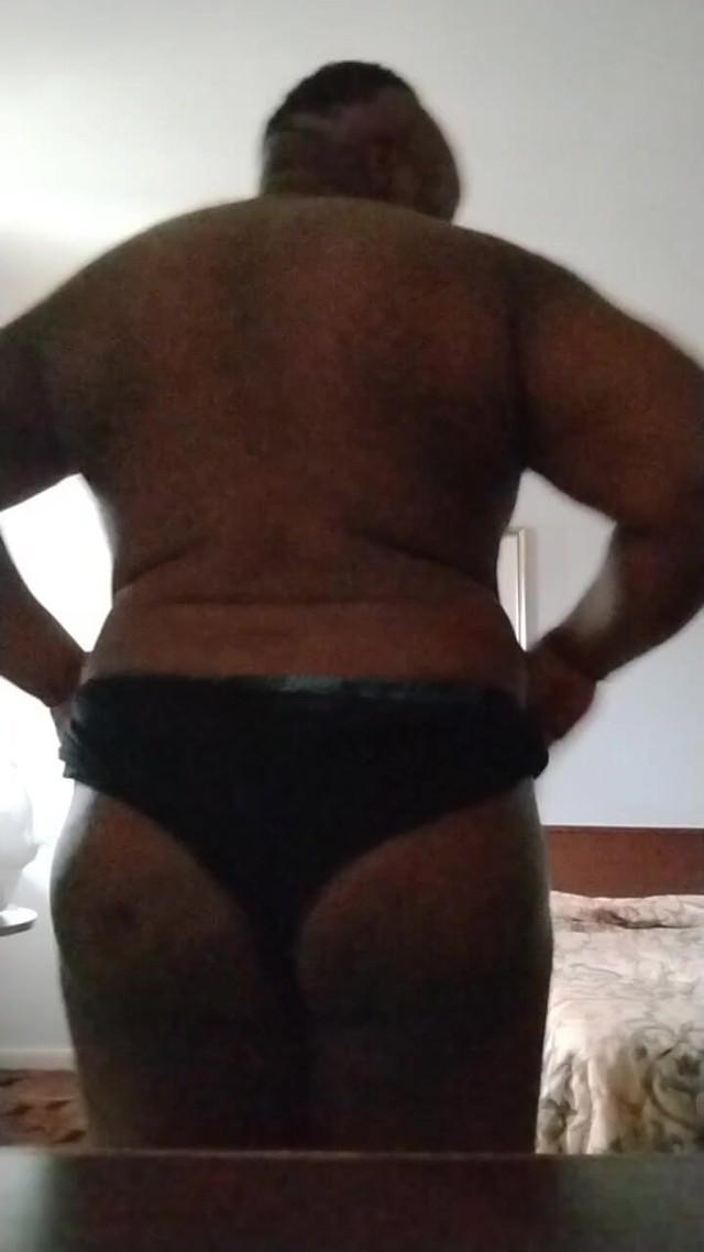 Amateur (Big booty fucking all the time)