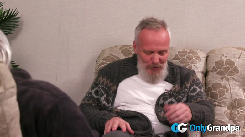 OnlyGrandpa: bukaake de trip