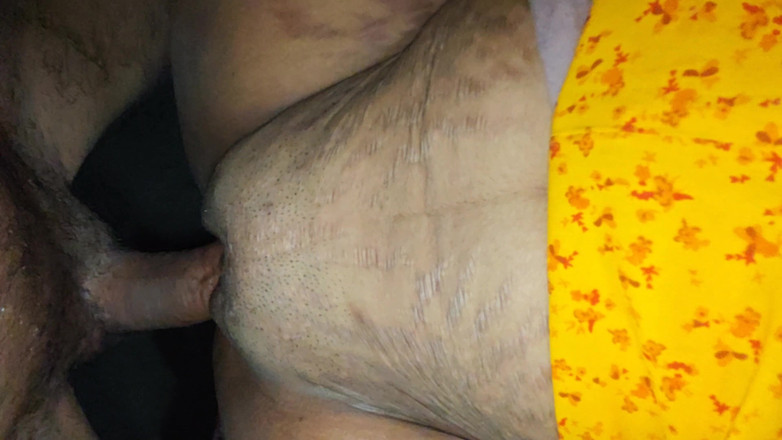 Village sexy couple Video: Mi-am futut soția foarte iubitor și am futut-o în stilul ei preferat și...