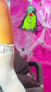 Studentenmädchen solo-masturbation braucht hartes sperma für Konzentration in deinem Zimmer will delicus banane Intro tief in meine muschi liebt