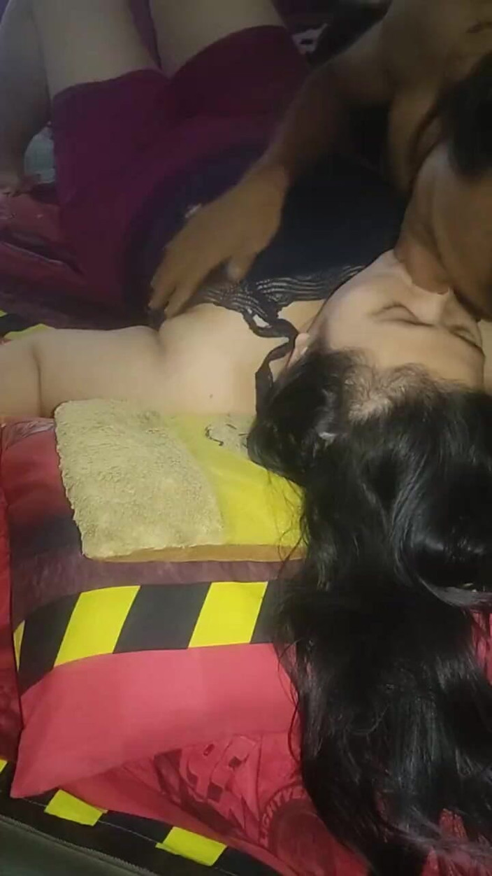 Maye chubby wife: (no Sensor) Ah It Feels Good Fuck Me Until I'm...