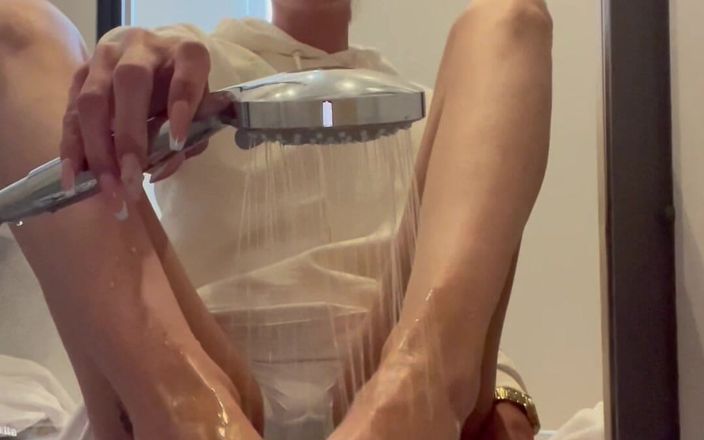 DeniseStar: Sexiga heta fötter spelar