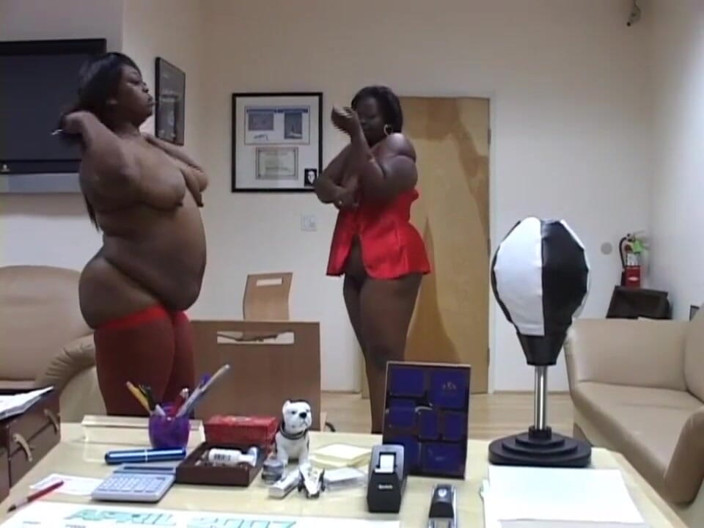 2 much love: Big black milf pussy fucking big dick sucking black and...