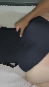 ยายโยคะก้มโค้งหลังออกกำลังกาย