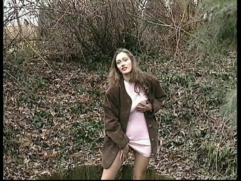 Vintage megastore: Hamba seksi dan fisting dalam filem lucah vintaj Jerman penuh