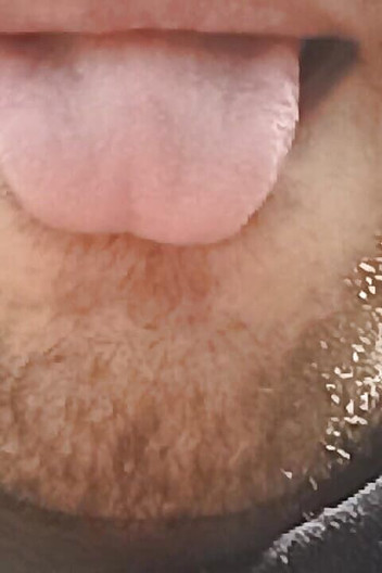 Gangbang straight: Lepas Bercium Bibir Sunny Leone – Dia Berbulu Panas