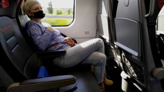 Mature_cunt: Trénovaný orgasmus se zkříženýma nohama (syntribace)