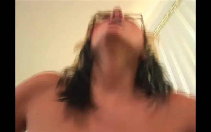 American Stallion: Amateur MILF Fucked and Creampied Inside Pussy by a Monster...