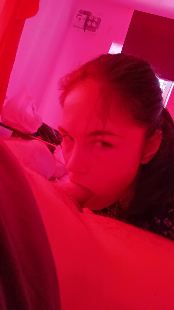Teo cleo: Stepdaughter Sucks My Dick at Night