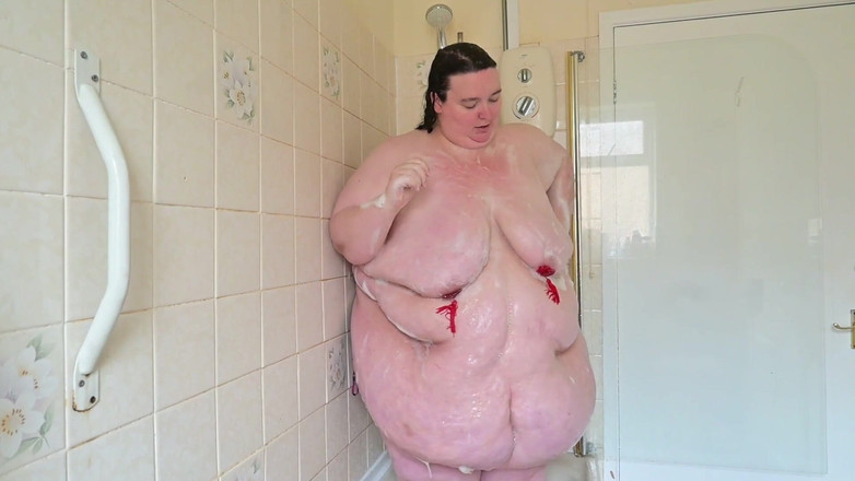 SSBBWLadyBrads: 뚱뚱한 여신 벨리 샤워 태스