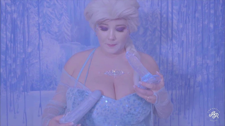 Annabelle Rogers: Big Tit Elsa