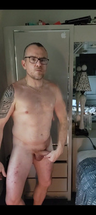 I Love My Low, Long-hanging Cock!!