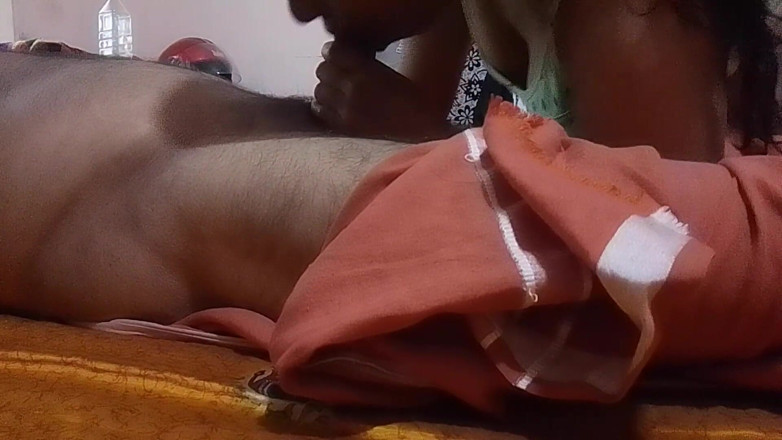 LEGSCOUPLE12: Gadis desa India dientot habis-habisan sama suaminya