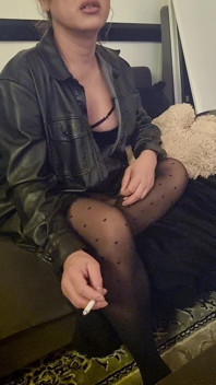 Fuma camicia di pelle