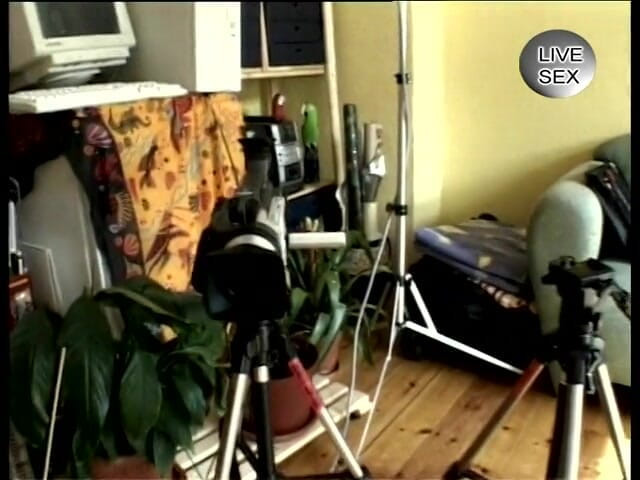 Lucky Cooch: Ihre muschi mit spielzeug zu füllen reicht nicht aus, also...