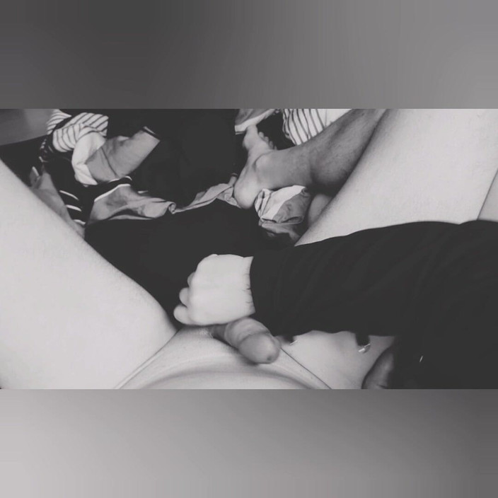 Misses Dickinson and Roughael: Compilação de Minha Esposa e Eu