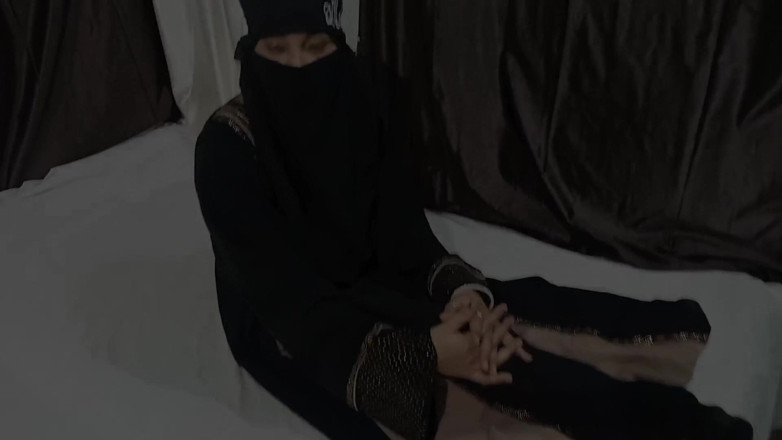 Dearshivani: Muslimská žena v domácnosti byla ošukaná majitelem domu