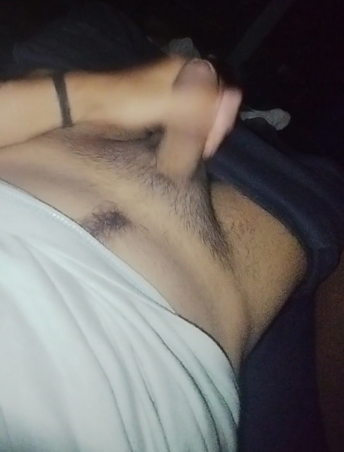 AlexAlejandro13: 밤에 큰 자지로 놀아요