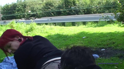 Porno Cloud: Öffentliche rothaarige milf wird geknallt