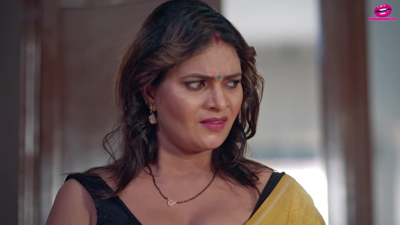 Indianpinklips: Indiana linda esposa calma com raiva do marido
