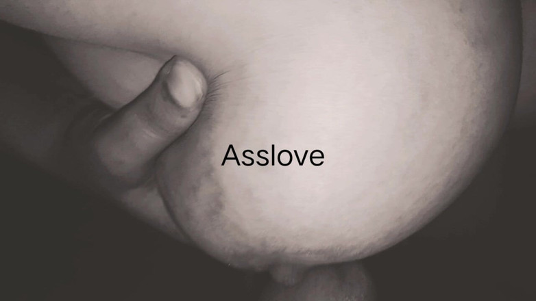 Asslove: 干了一个远方的继妹的阴户