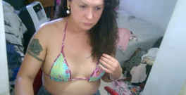 Nikki Montero: Tocmai am reușit să-mi public spectacolele de pe camera web...