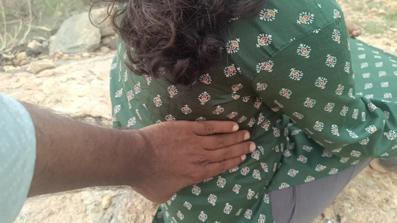 Magilmathi: Tamil gifta kvinnor utomhus del 3