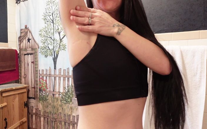 Raven Willow: Self Armpit Love