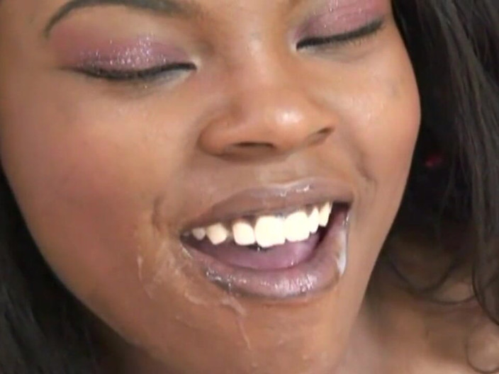Black Sinner: Hot ebony teen needs the white cock!