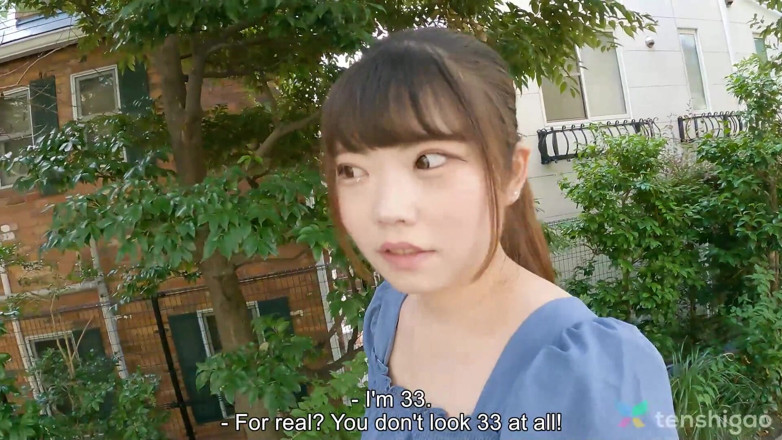 Tenshigao: Japanese Housewife Asami Wakana Comes to Us to Get Naked...