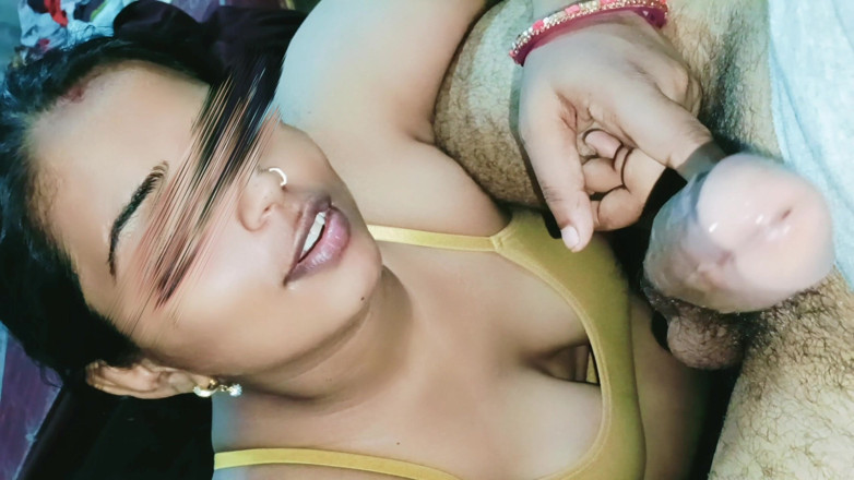 Sexy_girl_nehu: La tettona *bhabhi* ha succhiato il mio cazzo non-stop, e io...