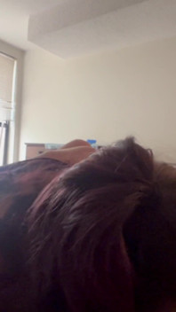 一个在我的家门口被肛塞的街头荡妇！