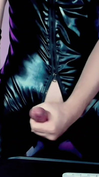 Cum-soaked Hand Job Fuels Wild Latex Dream
