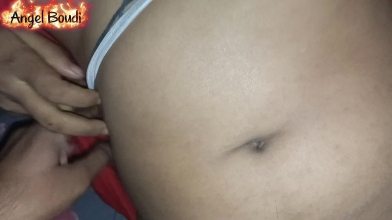 Roshalo Boudi: Bengaalse Angel Boudi en haar Devar