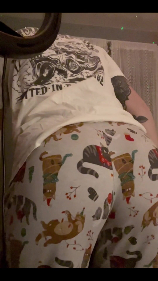 Off Booty Shorts (Hosanna Joy) Off Booty Shorts (Hosanna Joy)