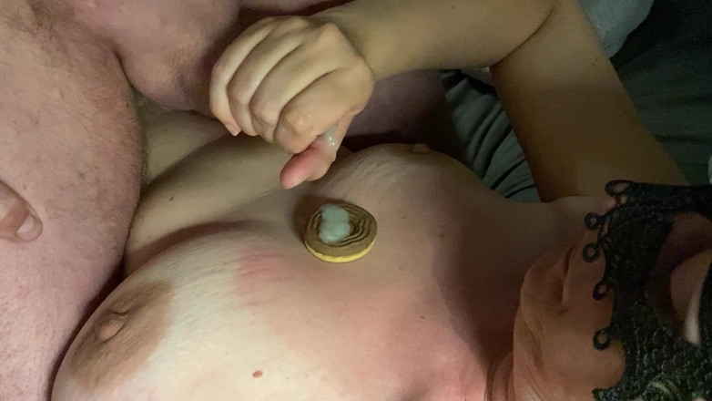 Nikky_Elise: Dort se spermatem