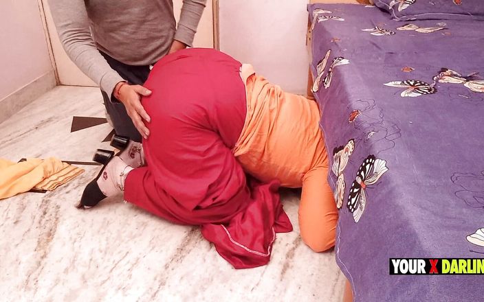 Your x darling: Madrastra atrapada debajo de la cama y hijastro la ayuda
