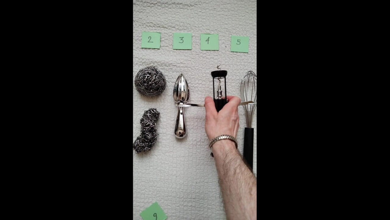 BonusholeToy: 자지를 빨아주는 발정난 밀프