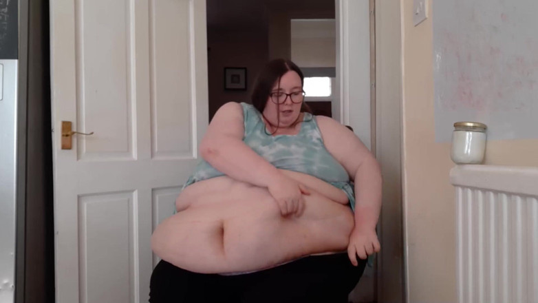 SSBBWLadyBrads: Come oil with me