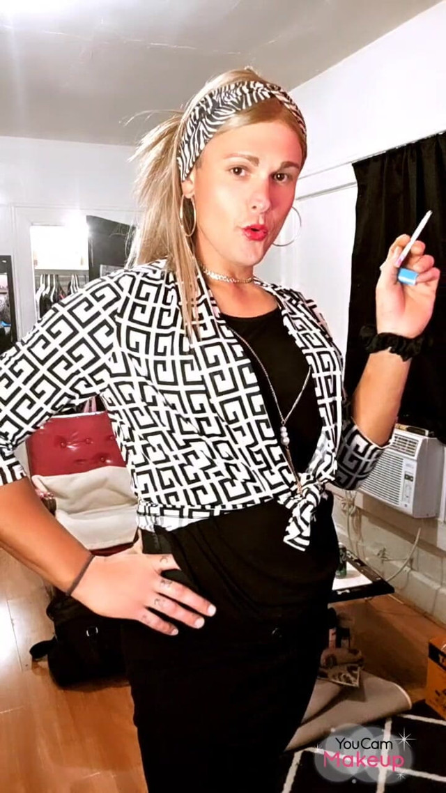 Super Slut Gone Housewife (X world fet)