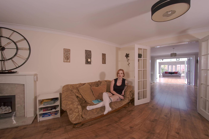 WankitNow VR: Zara Durose - Dirty Discovery