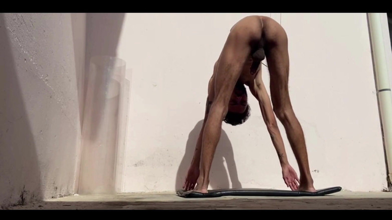 arabeputo: Розтягування в збуджений ранок.